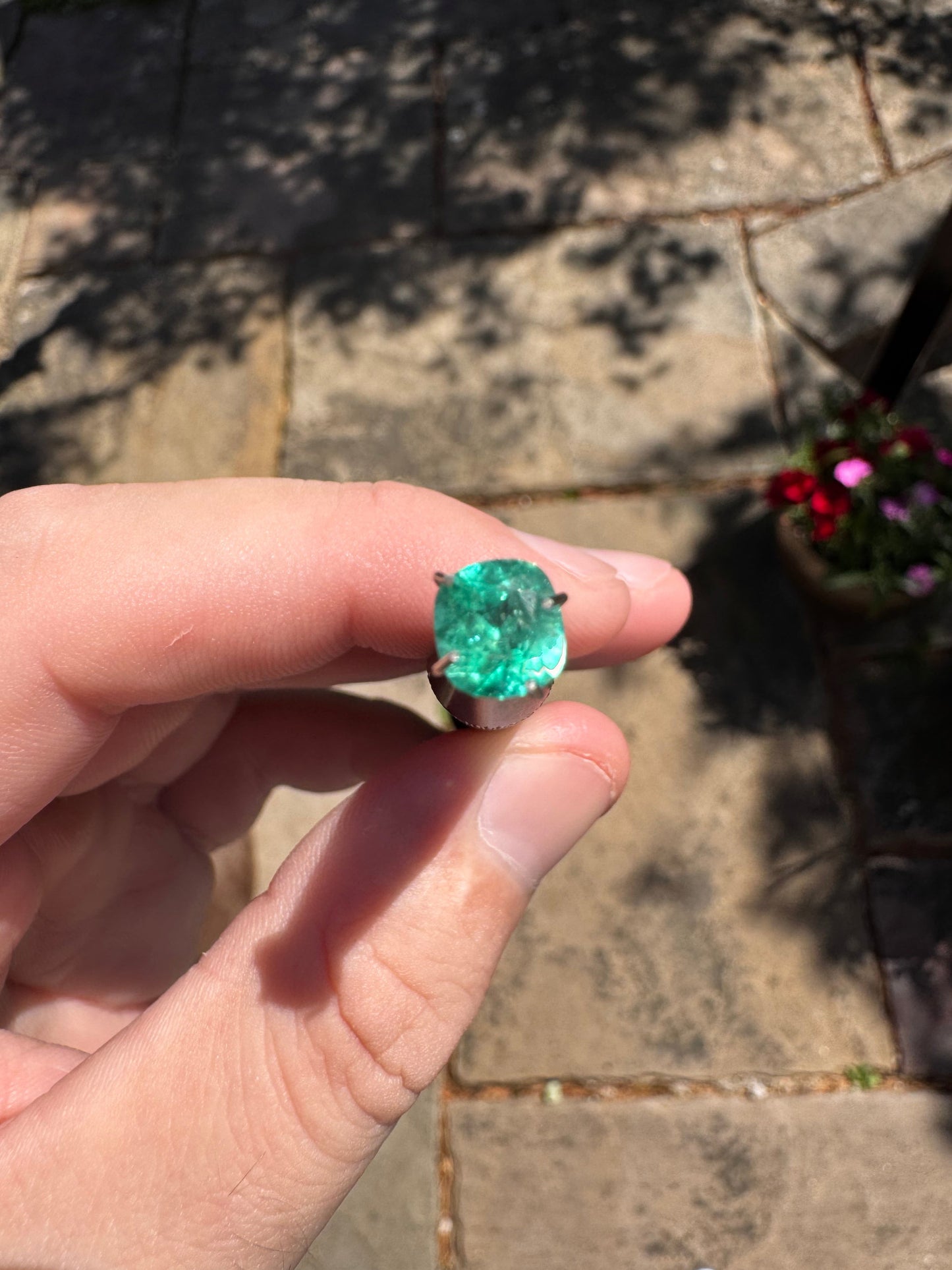 0.89ct Natural Colombian Cushion Cut Emerald (Certified Gemstone)