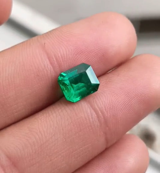 2.40ct Colombian Emerald