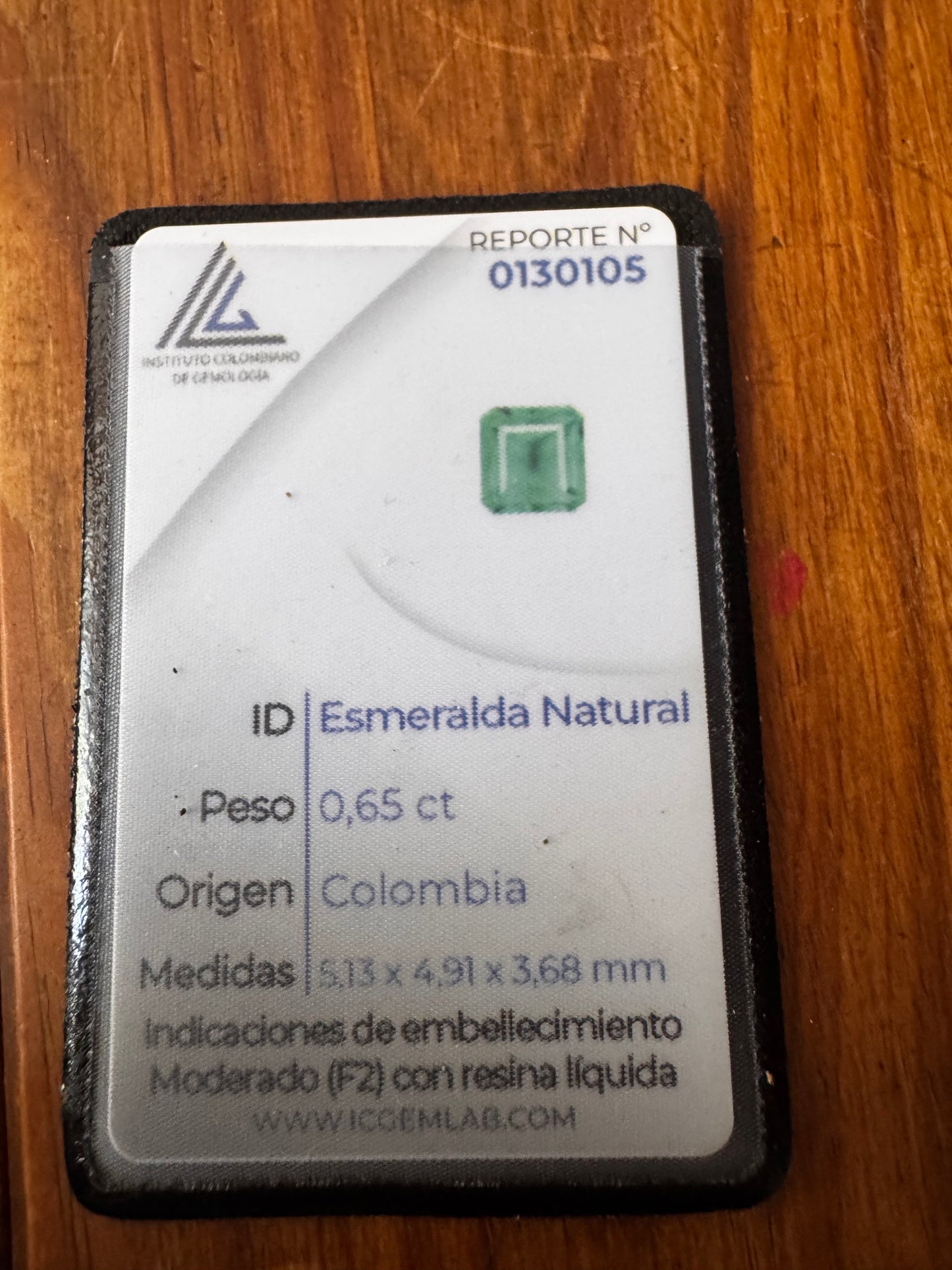 0.65ct Emerald Cut Colombian Emerald (Certified Gemstone)