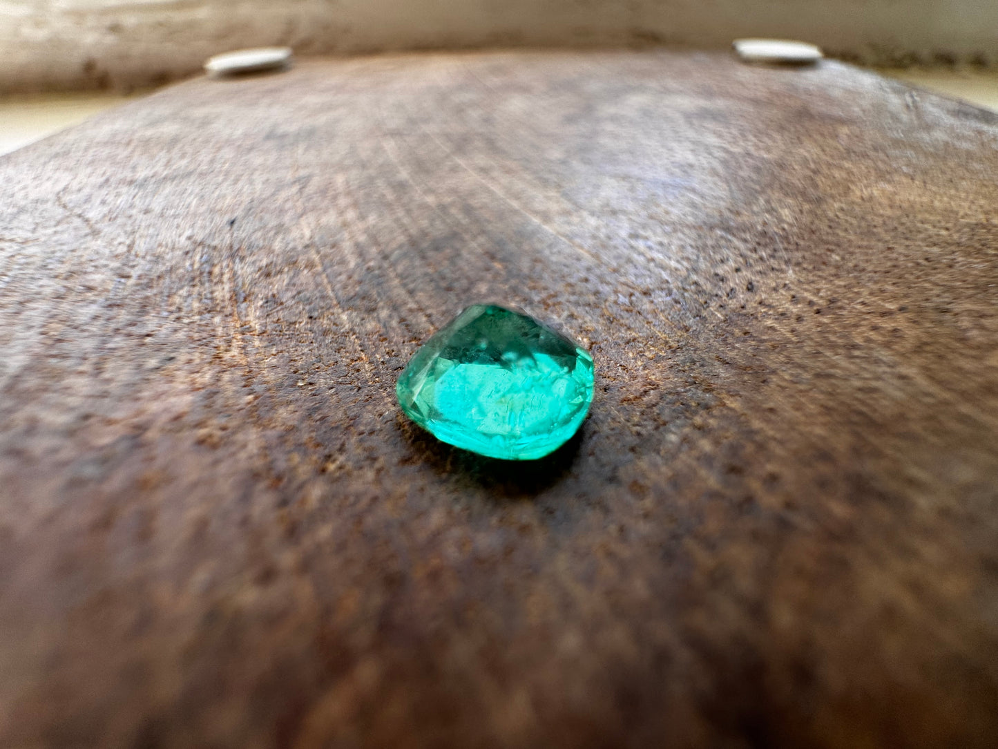 0.89ct Natural Colombian Cushion Cut Emerald (Certified Gemstone)