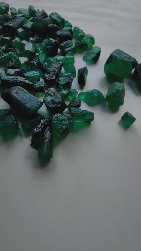 150 Carat Uncut Raw Emerald Lot – Brazil