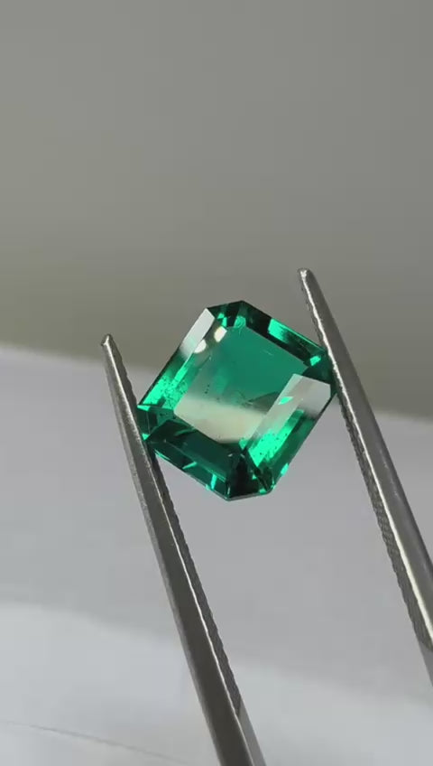 3.00ct Vivid Green Colombian Emerald